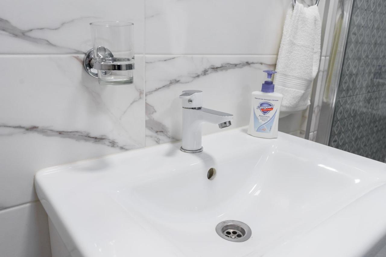 Charming Apartments In The Heart Of Lviv - Valova, Nasypna Str Luaran gambar