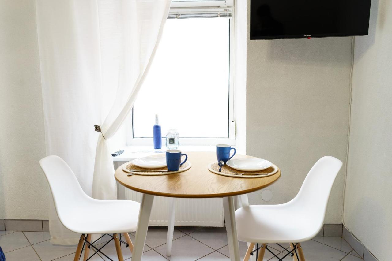 Charming Apartments In The Heart Of Lviv - Valova, Nasypna Str Luaran gambar