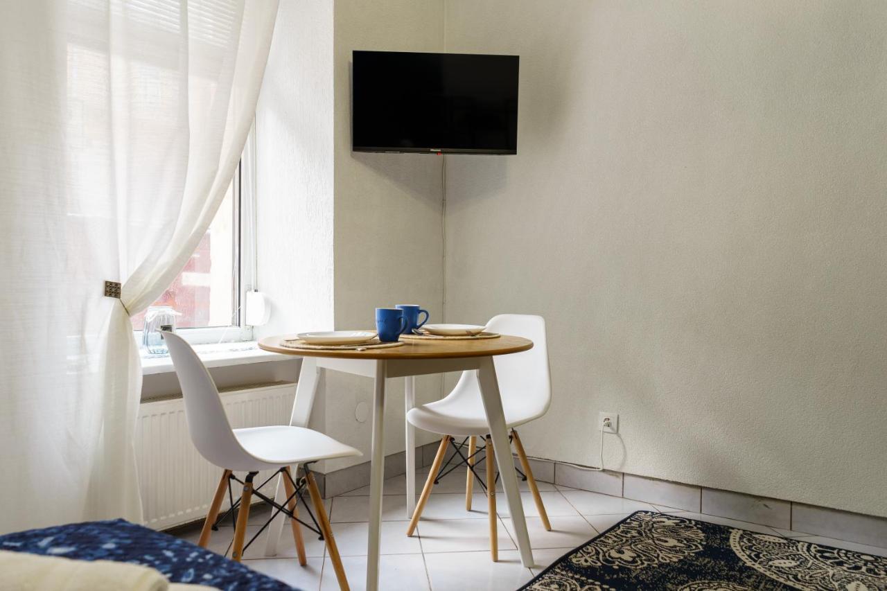 Charming Apartments In The Heart Of Lviv - Valova, Nasypna Str Luaran gambar