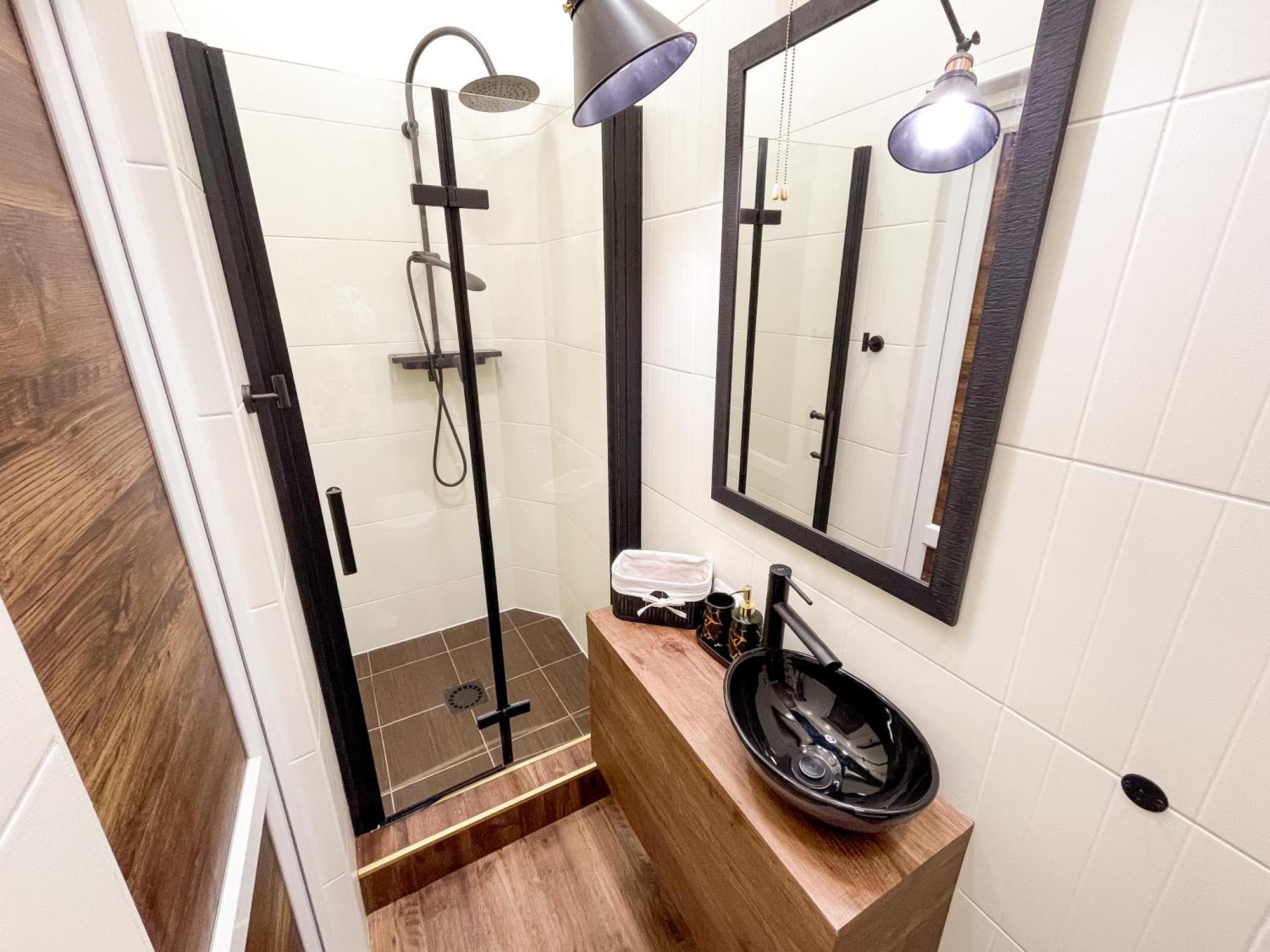 Charming Apartments In The Heart Of Lviv - Valova, Nasypna Str Luaran gambar