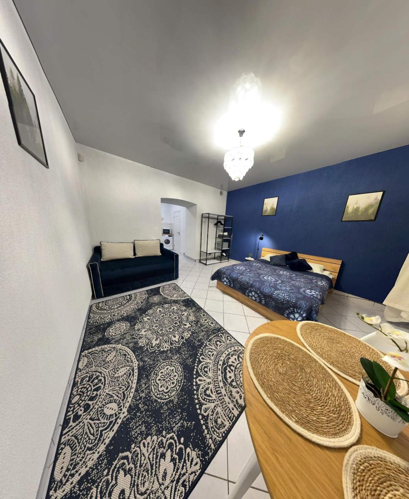 Charming Apartments In The Heart Of Lviv - Valova, Nasypna Str Bilik gambar